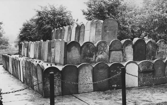 Memorial in Kielce Jewish Cemetery